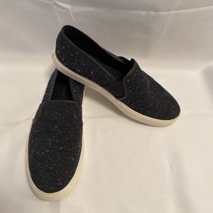 Vince Blair Navy Tweed Slip On Sneakers Women’s Size 6.5